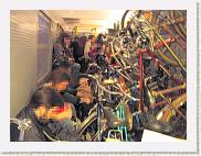 2006-12-08_16-59-36_Decembre_37,6mm_1_4_eme_Canon PowerShot A95 * 2592 x 1944 * (1.42MB)